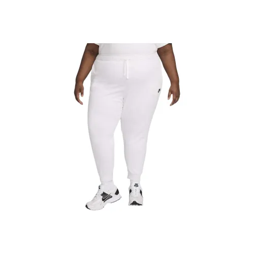 Nike Sportswear Club Fleece Women's Mid Rise Joggers Plus Size