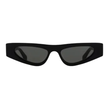GUCCI Cat eye Frame Sunglasses
