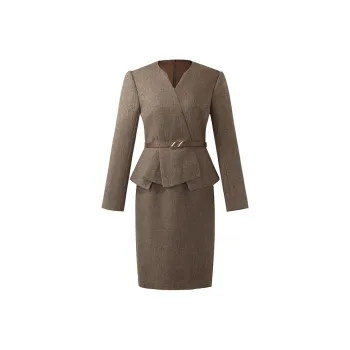 GOELIA Long Sleeved Dress Women's Coffee
