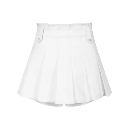 Three Quarters Casual Shorts Women's White