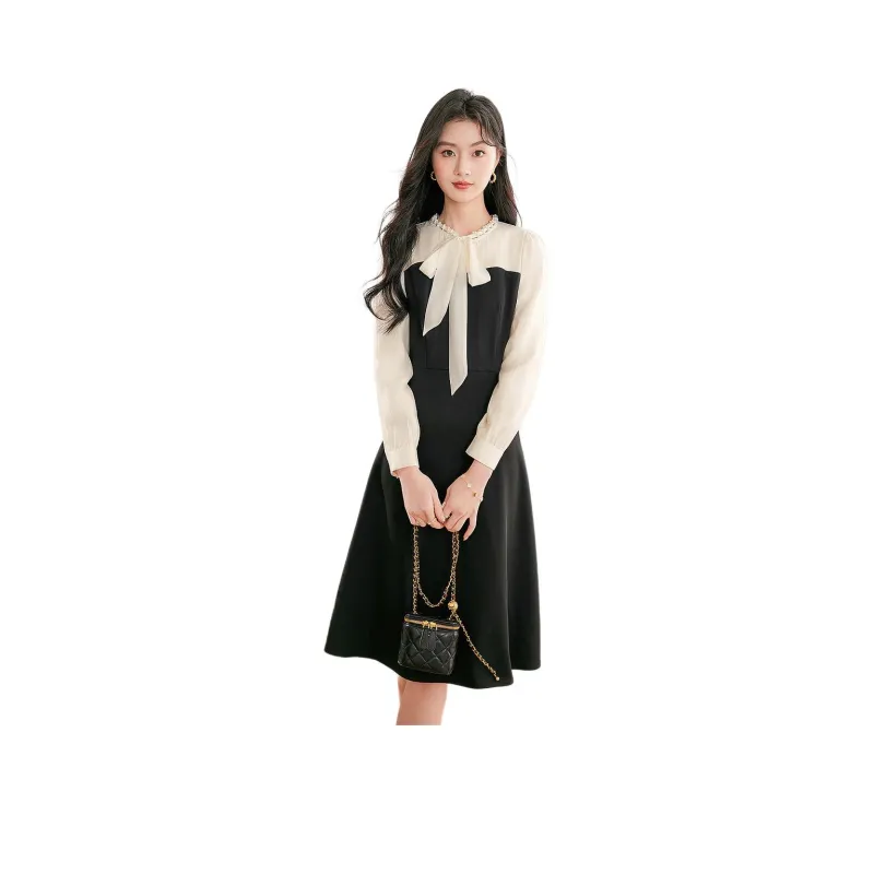 Like The Age Of Water Long Sleeved Dress Women's Black-0