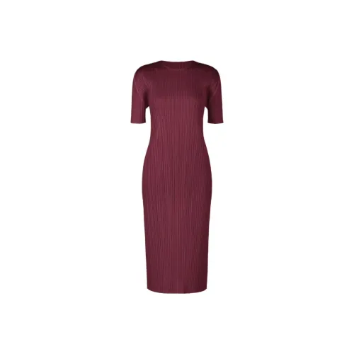 PLEATS PLEASE ISSEY MIYAKE Monthly Colors May Plissé Dress