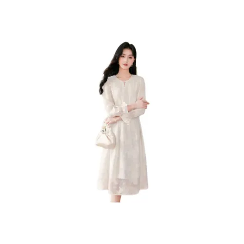 Like The Age Of Water Long Sleeved Dresses Women's Apricot
