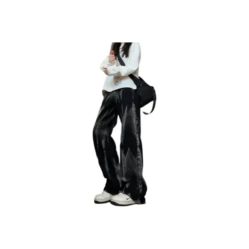 The New Age Family Jeans Women's