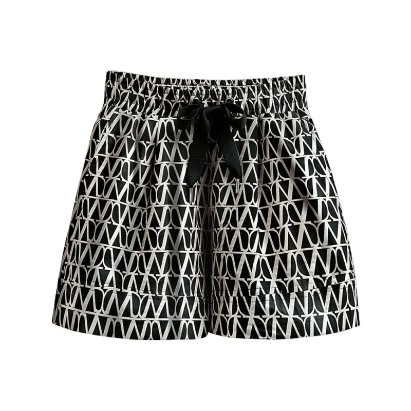 Cypress House Casual Shorts Women's Black With Beige Floral Pattern-0