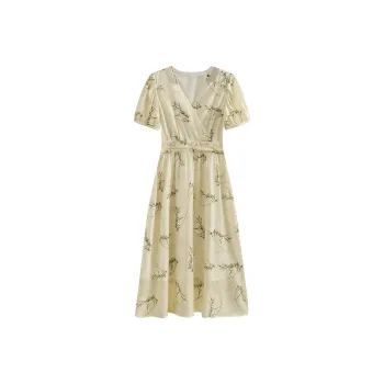 She Enjoys Short Sleeved Dress Women's Light Green