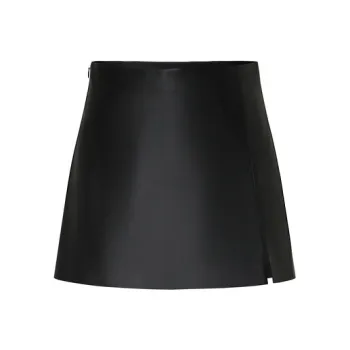 MOCO Casual Shorts Women's Black