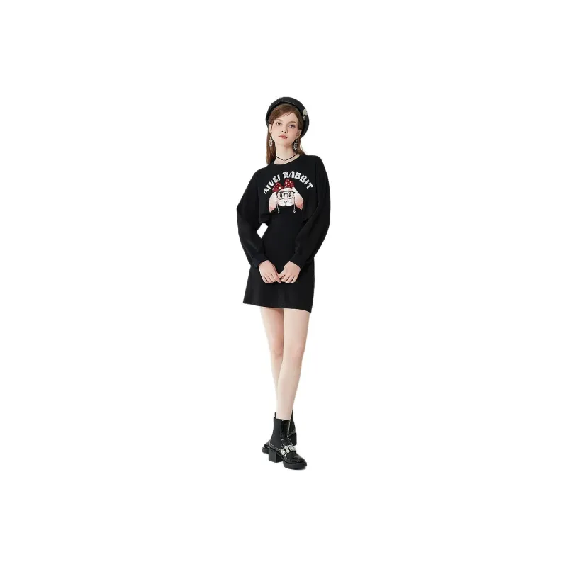 AIVEI Long Sleeved Dress Women's Black-0