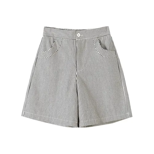 TOUCH Casual Shorts Women's Black Rice Stripes