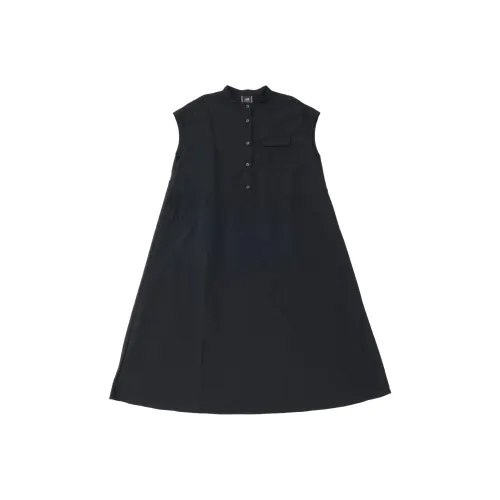 New Balance New Balance MET24 Short Sleeved Dress Women's Black