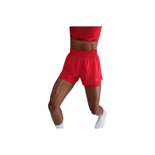 Nike One Women's Dri FIT High Waisted 3' 2 in 1 finish