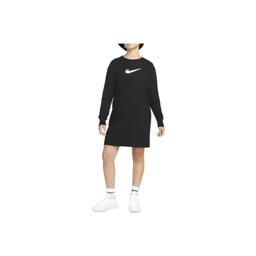 Nike Long-Sleeved Dresses Women's Black