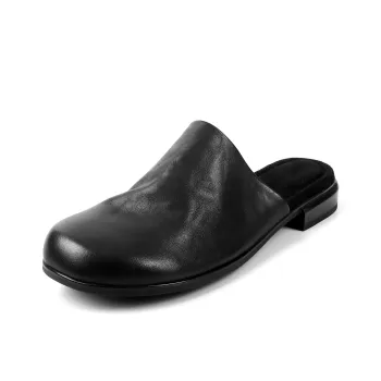 VANDEELEN Quiet Closed Toe Slippers Women's