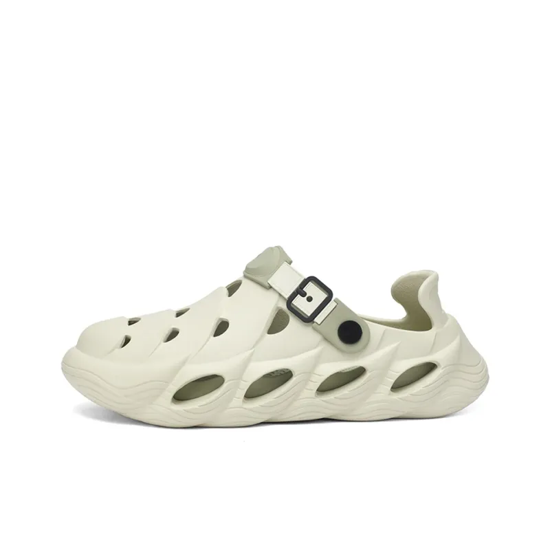 Budding Bear Clogs Men-13