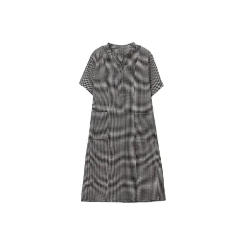 Mapping Short Sleeved Dresses Women's Black White Plaid