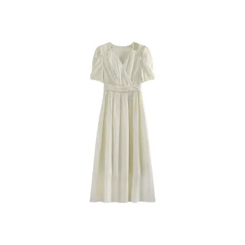 She Enjoys Short Sleeved Dress Women's Milk White