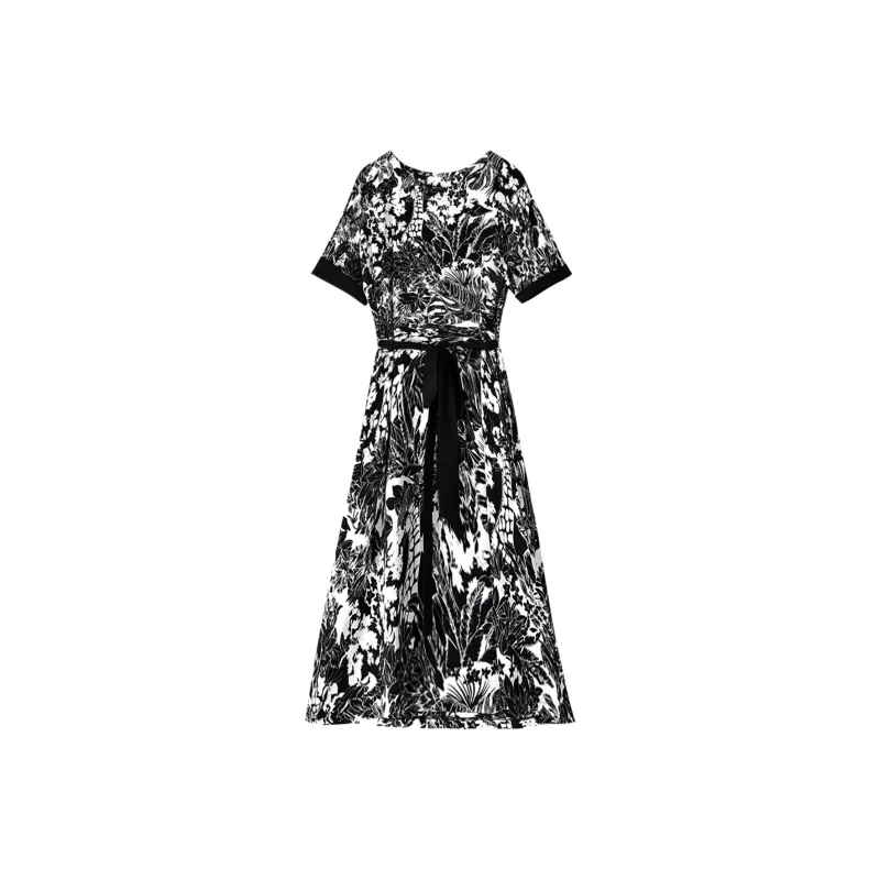 Wbwq Short Sleeved Dress Women's Black And White Floral-0