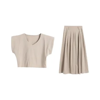 WOWI KCKS Skirt Set Women's Light Khaki