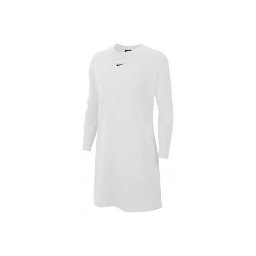 Nike Long-Sleeved Dresses Women's White