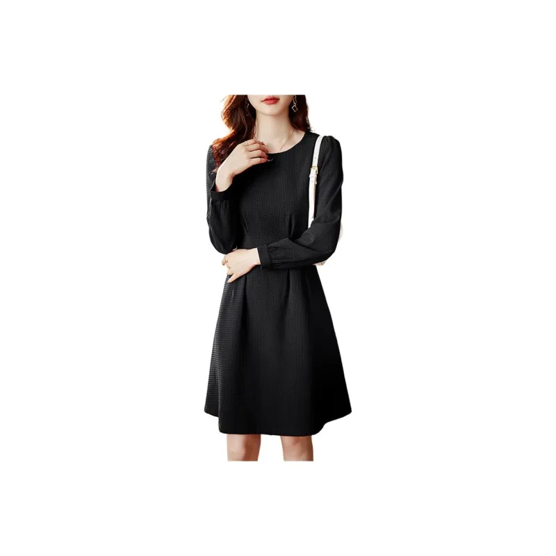 Still Quiet Long Sleeved Dresses Women's-0