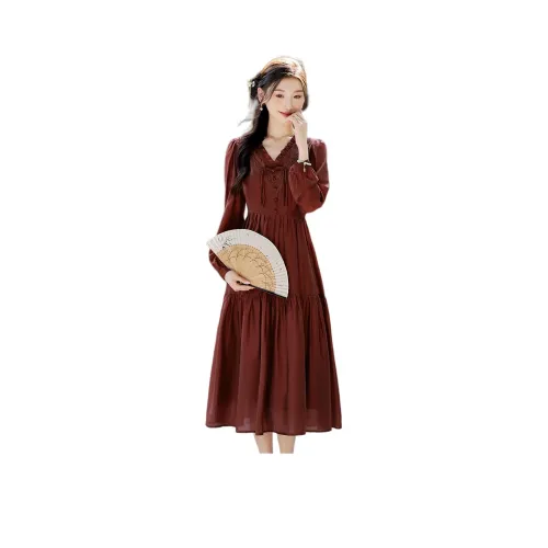 Like The Age Of Water Long Sleeved Dresses Women's Red