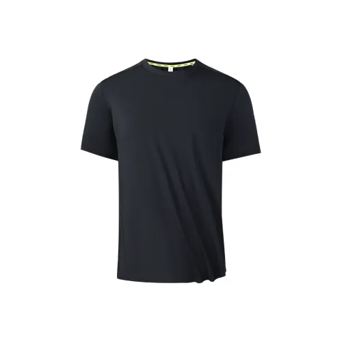 TREK&TRAVEL T Shirts Men