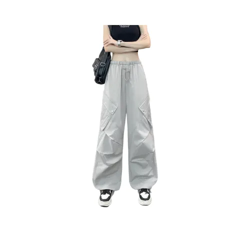 Flowers In Water Cargo Pants Women's