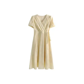 She Enjoys Short Sleeved Dress Women's Light Yellow
