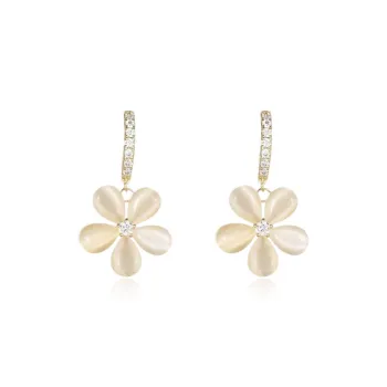 STQ Glass Cat Eye Earrings Women's
