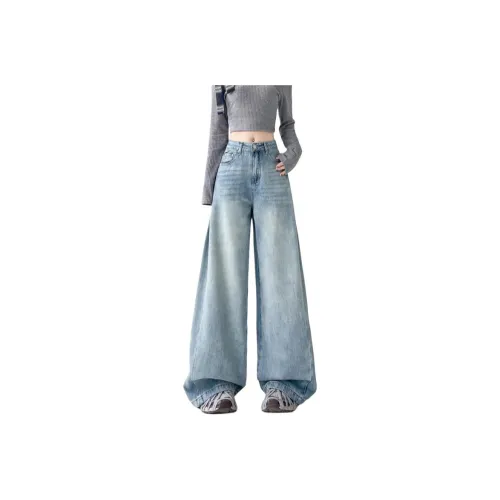 The New Age Family Jeans Women's