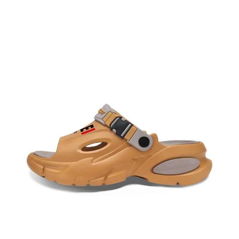 Budding Bear Beach Sandals Unisex-8