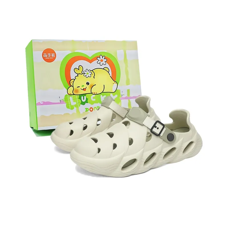 Budding Bear Clogs Men-12