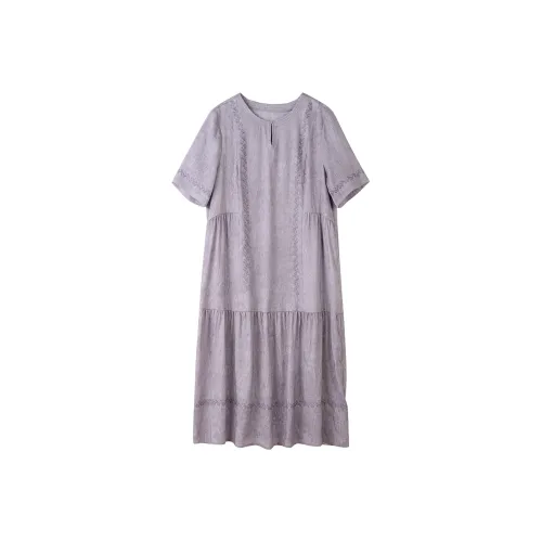 To The West Short Sleeved Dress Women's