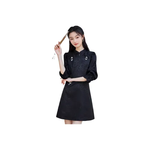 Like The Age Of Water Long Sleeved Dress Women's Black