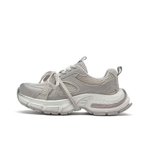 TOOMANYSHOES Fondant Cake Low Top Chunky Sneakers Women's
