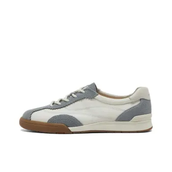 BATA Low Top Skateboard Shoes Women's