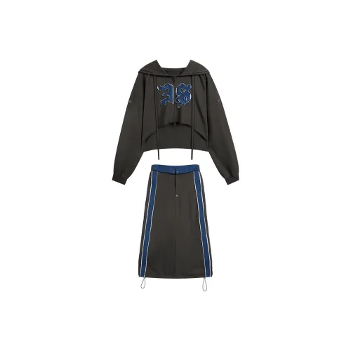 ELF SACK Two Piece Skirt Sets Women's Retro Sports Gray