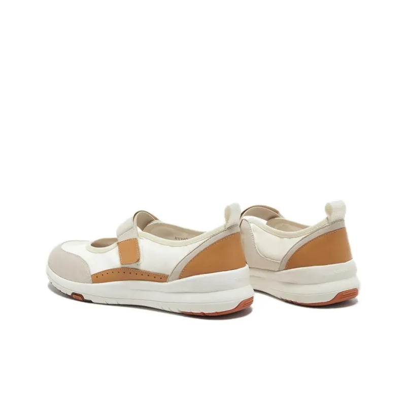 BATA Low Top Casual Shoes Women's Ecru/Light Apricot-3