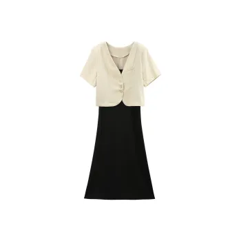 A Paradise For Awakening Skirt Set Women's Beige Apricot