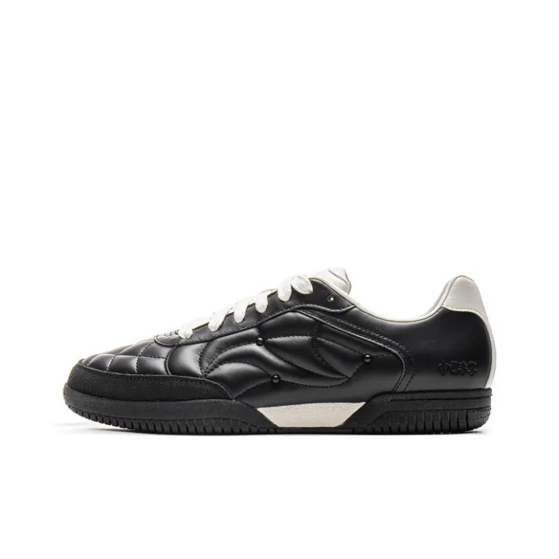 LiNing Shock Absorbers With Slip Resistant And Abrasion Resistant Properties Low Top Casual Shoes Unisex Black-0