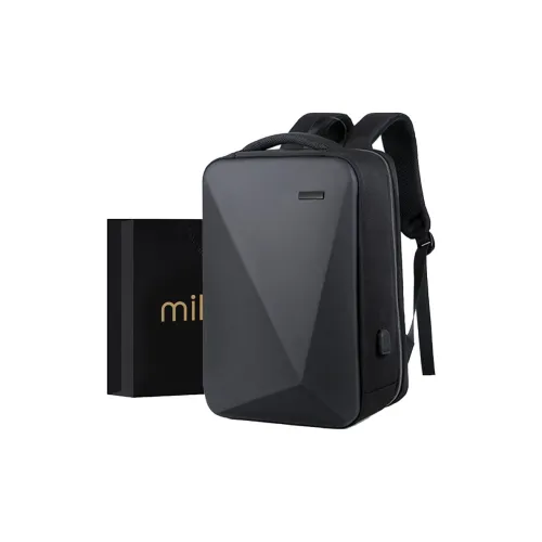 Tote can be carried both as a tote bag and as a cross body bag