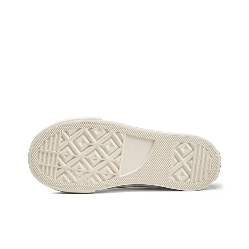 La Chapelle Closed Toe Slippers Women's Black-6