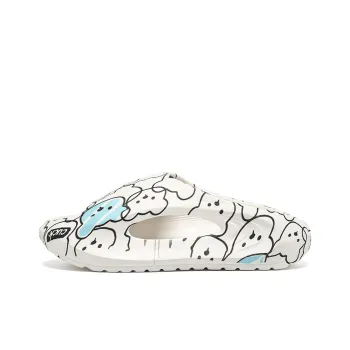 Budding Bear Slip Resistant Odor Resistant Abrasion Resistant Slide Slippers Women's