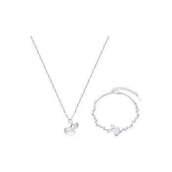 TRUE ME Glass Cat Eye Necklaces Women's