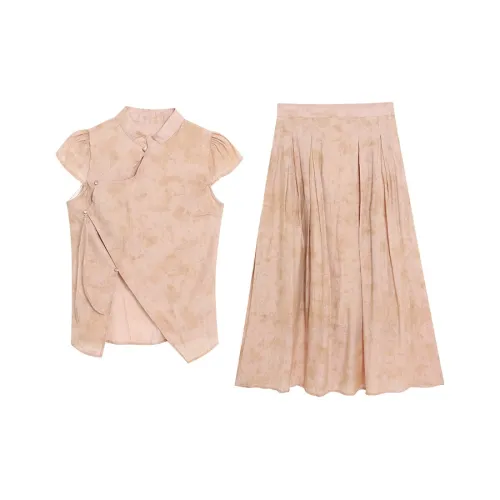 WOWI KCKS Skirt Set Women's Orange