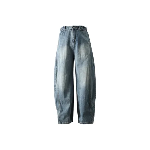 resort linen shorts