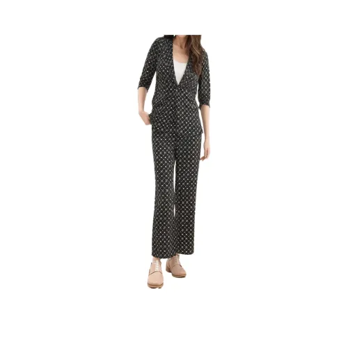 Mapping Casual Suits Women's