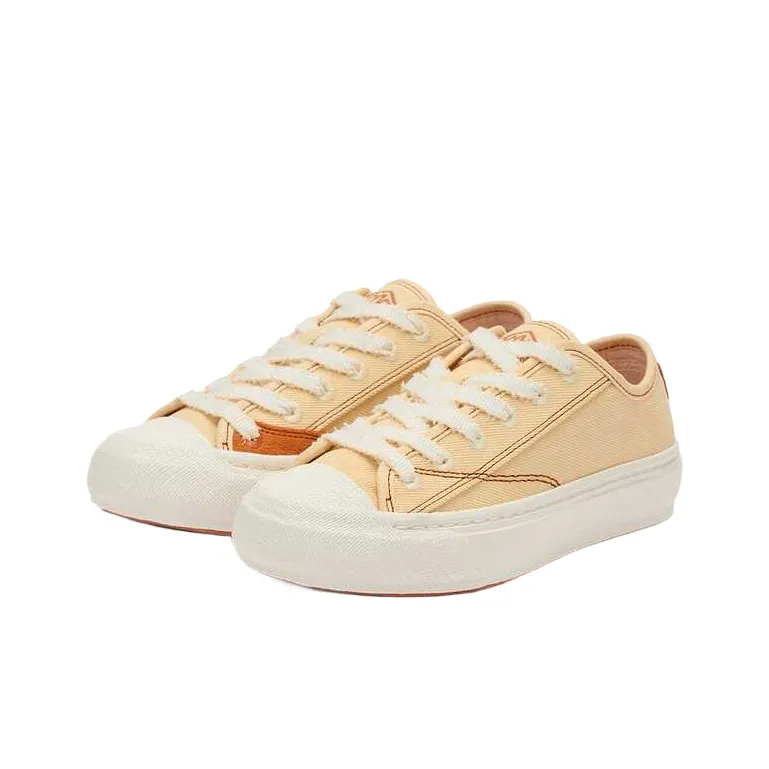 LACOSTE Low Top Casual Shoes Women's Orange-2