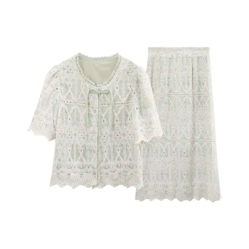 A Paradise For Awakening Skirt Set Women's Green