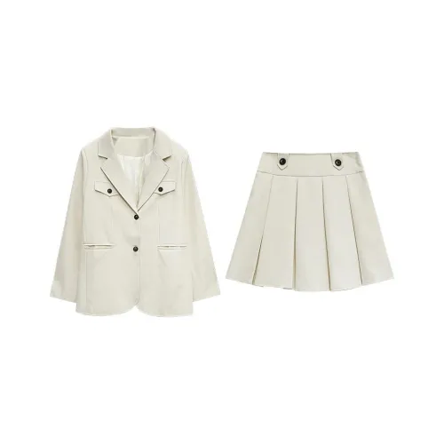 Eggka Skirt Set Women's Apricot
